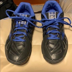Mizuno volleyball shoes.